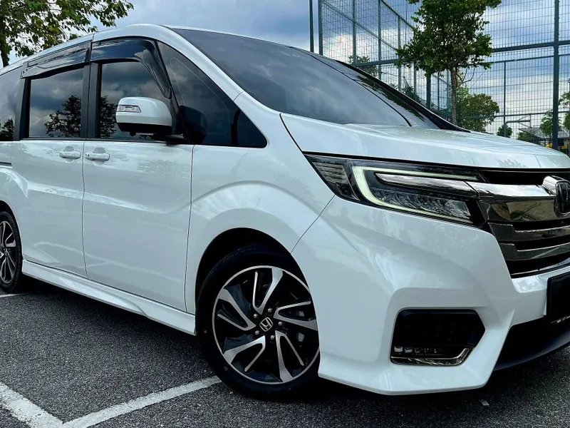 Honda Stepwgn Spada