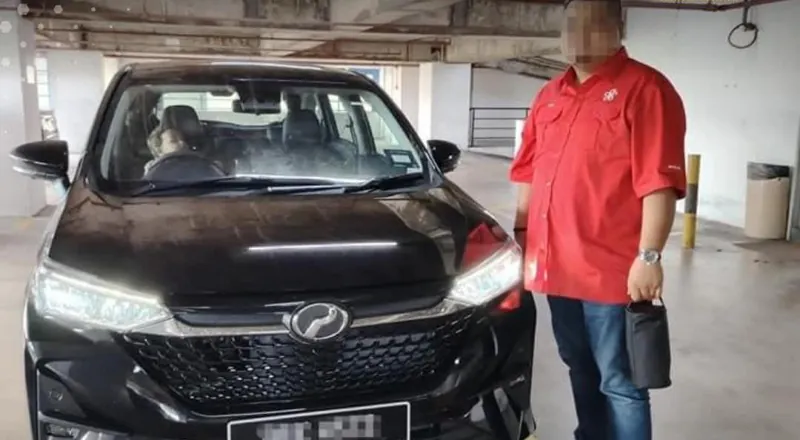 Car handover to a customer